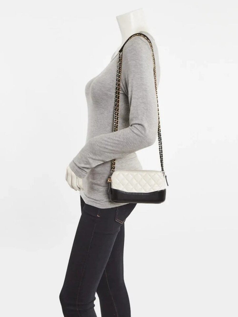 Chanel White/Black Quilted Calfskin Leather Gabrielle Clutch with Chain Bag